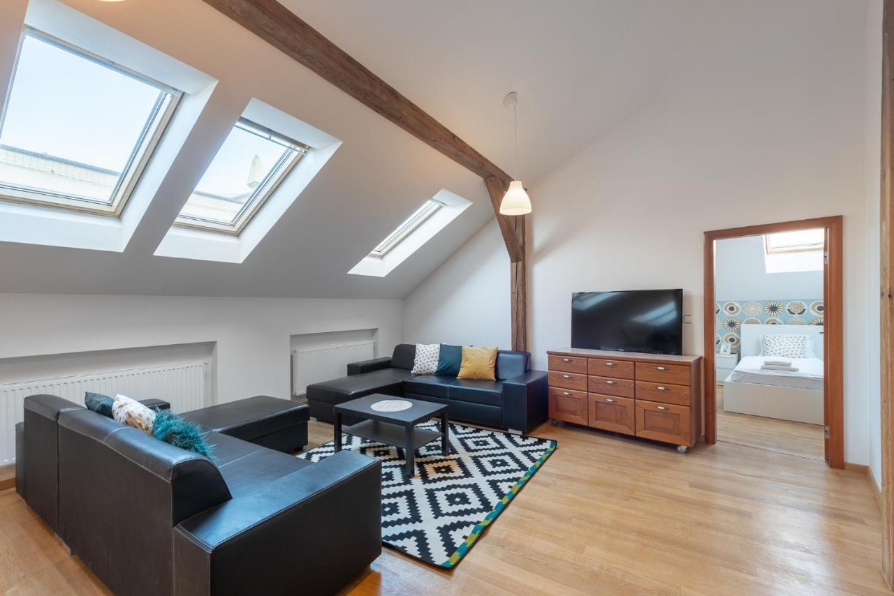 Poppy Apartment Прага Екстериор снимка